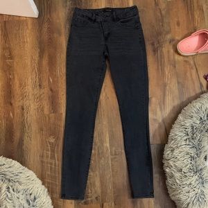 Black skinny jeans